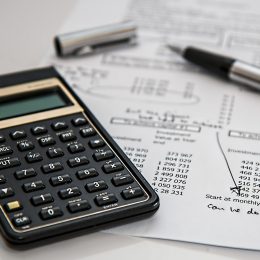 calculator-385506_1920