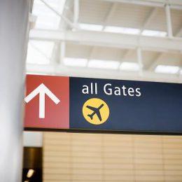 Airport sign with arrow