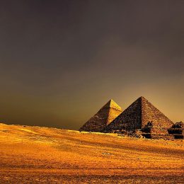 pyramides